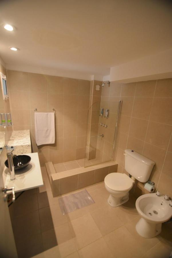 Las Maras Suites Viedma Bagian luar foto